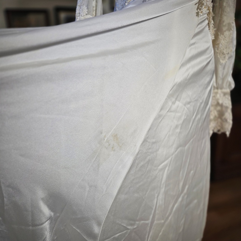 Vintage 70s White Lace High Neck Wedding Dress Long Sleeve Train Bridal Gown - Picture 7 of 8